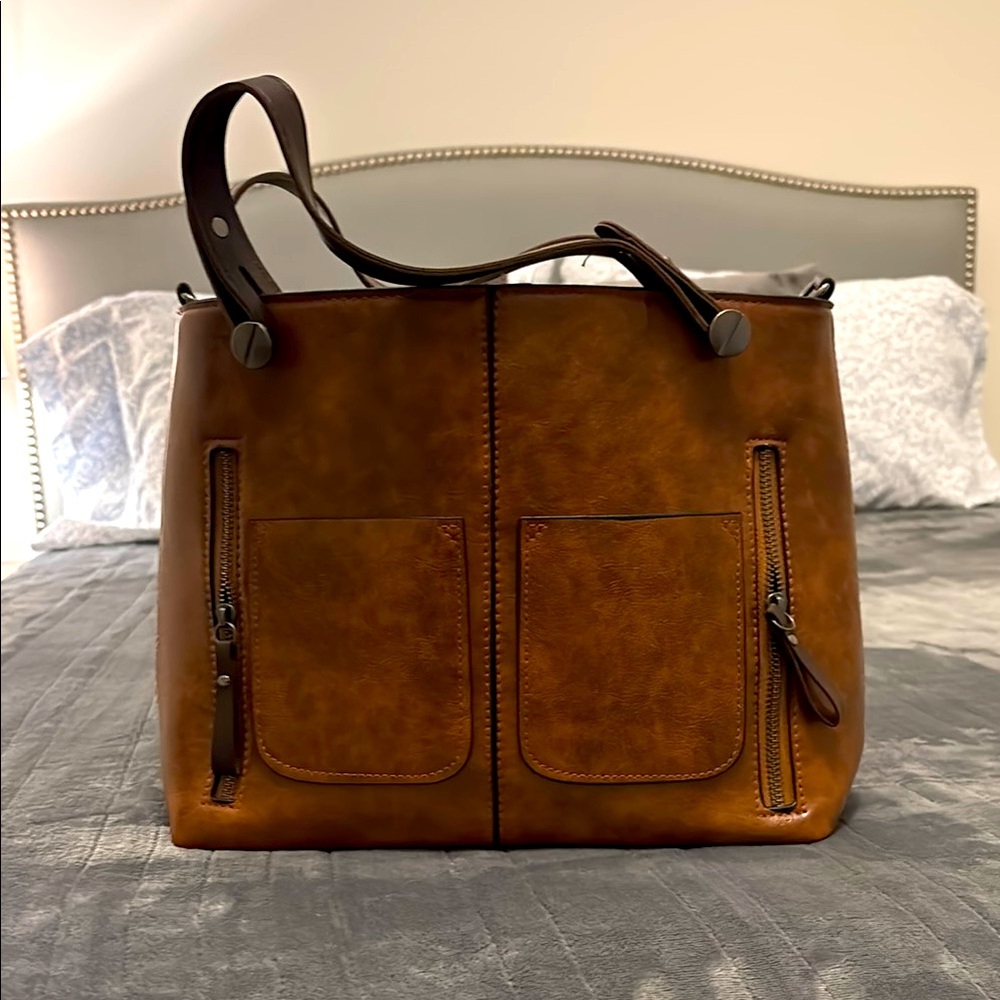 Elegant Brown Crossbody Bag